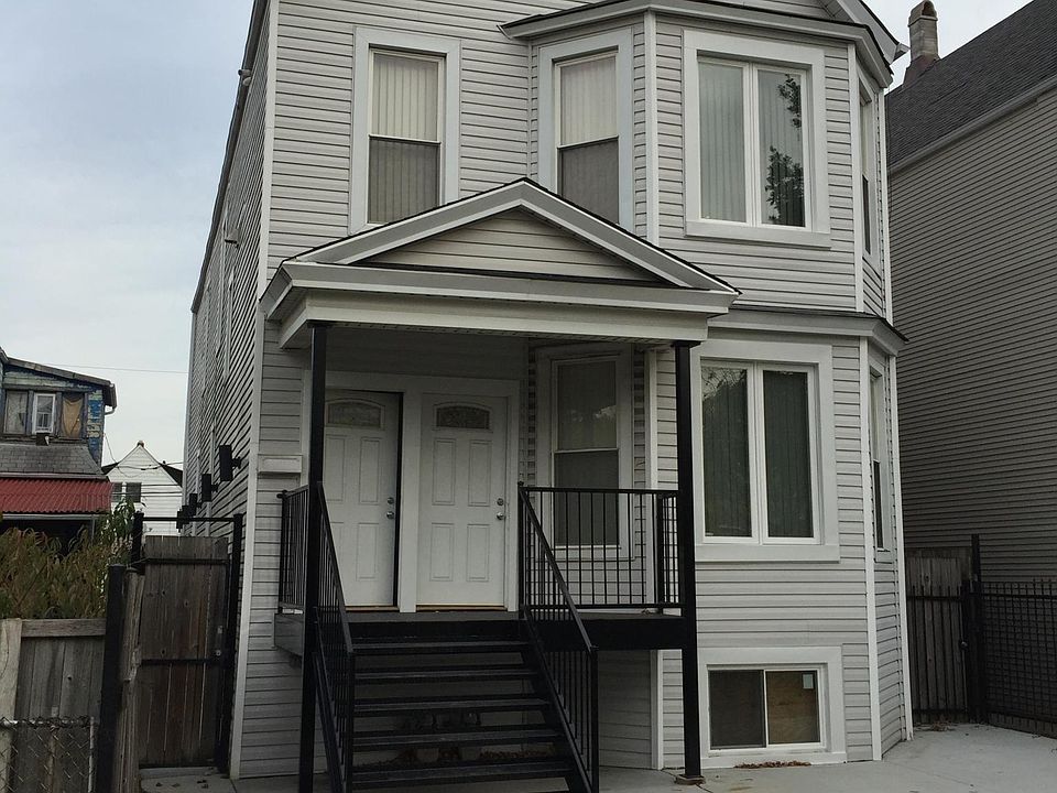1st image of 2035 N Avers Ave Unit 2