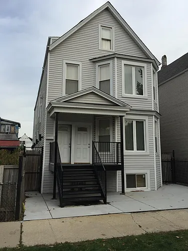 2035 N Avers Ave #2 Photo 1