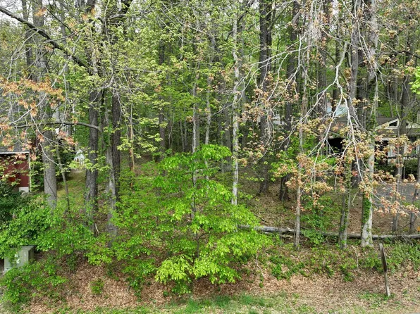 56 White Horse Dr, Ocean Pines, MD 21811