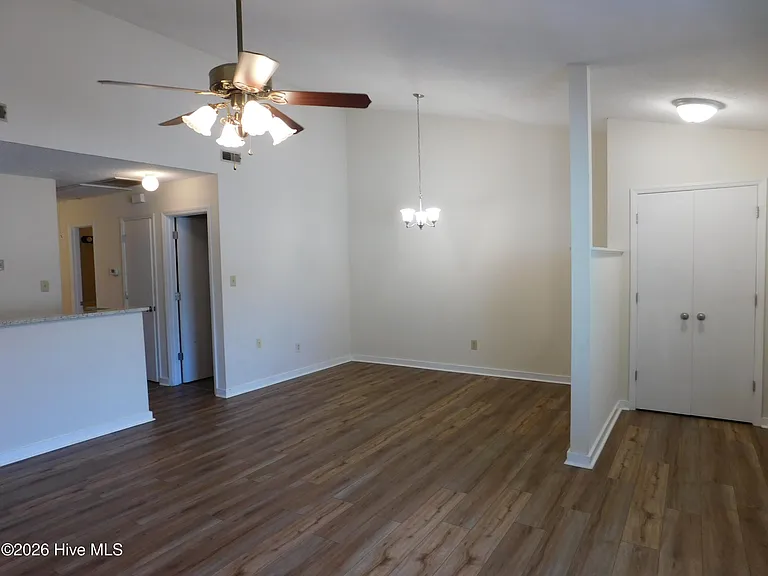 30 O'Hara Dr — Photo 5