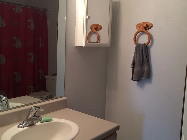 1645 NE Merman Dr #D303 — Photo 7