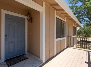 201 Argonaut Dr, Diamond Springs, CA 95619