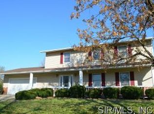 22 Charles Trl, Lebanon, IL 62254