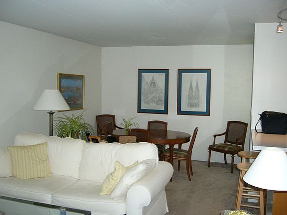 Open Living Area