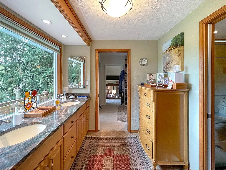 590 Ridge View Dr — Photo 43