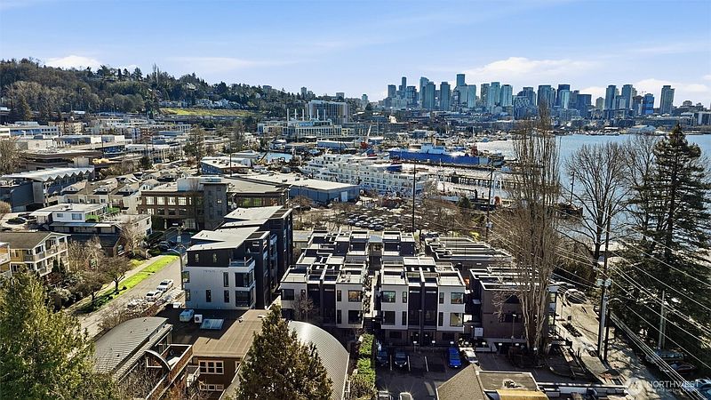 2nd image of 2016 Fairview Avenue E #C
