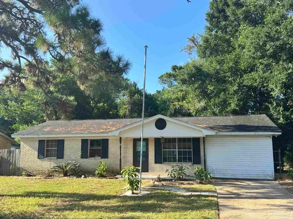 2075 Curry Cir, Pensacola, FL 32504