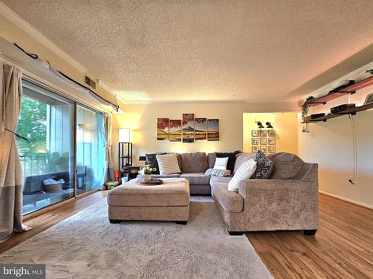 7758 New Providence Dr #9 — Photo 3
