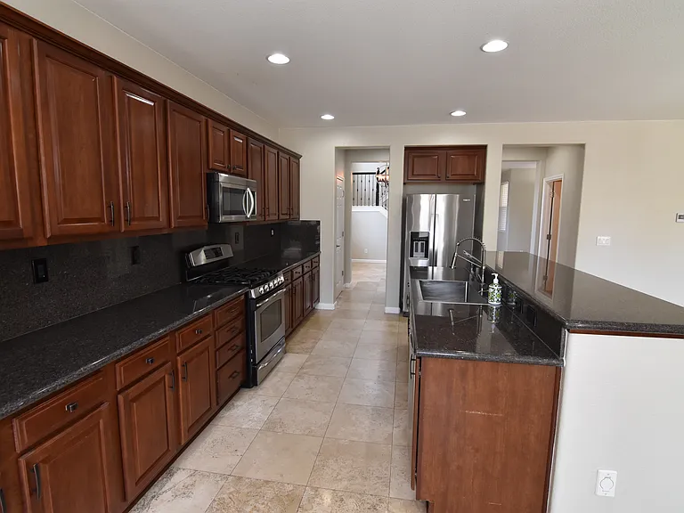 6773 Kiskadee Dr — Photo 6