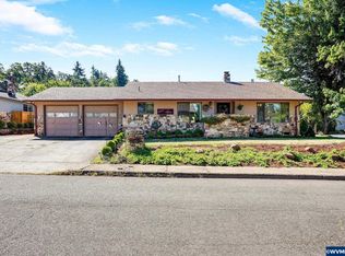 510 Jay St, Silverton, OR 97381