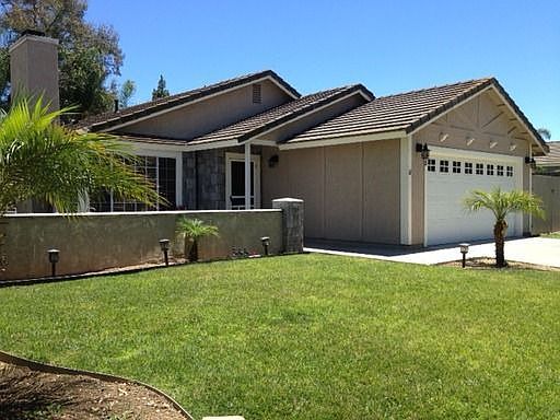 1st image of 735 Dane Dr