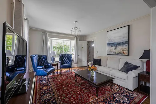 11 Beach Ave #2-ID1532218P Photo 1