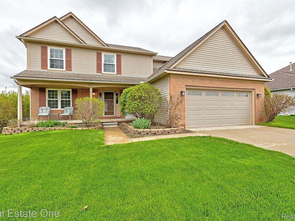 1st image of 2324 Malena Ln