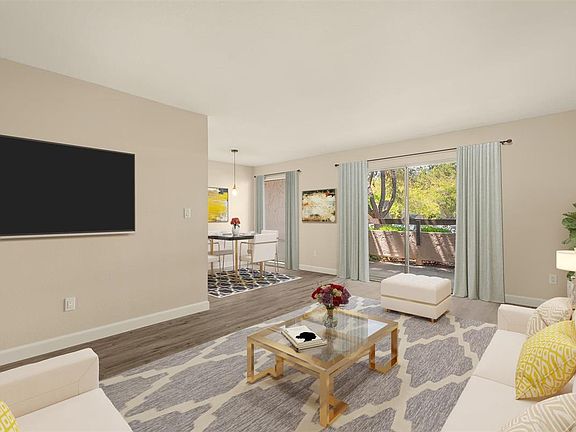 3rd image of 279 Tradewinds Dr APT 5