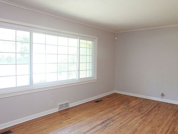 Spacious living area