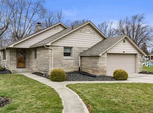 4229 W Horseshoe Dr, Muncie, IN 47302