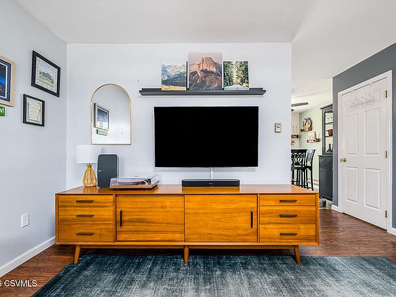5th image of 95 Park Ave