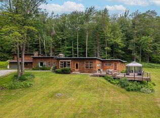 2588 Vermont Route 11, Peru, VT 05152