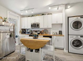 2137 N Leavitt St #1, Chicago, IL 60647
