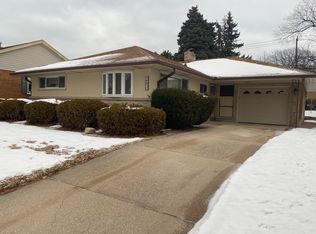4032 S Alabama Ave, Saint Francis, WI 53235