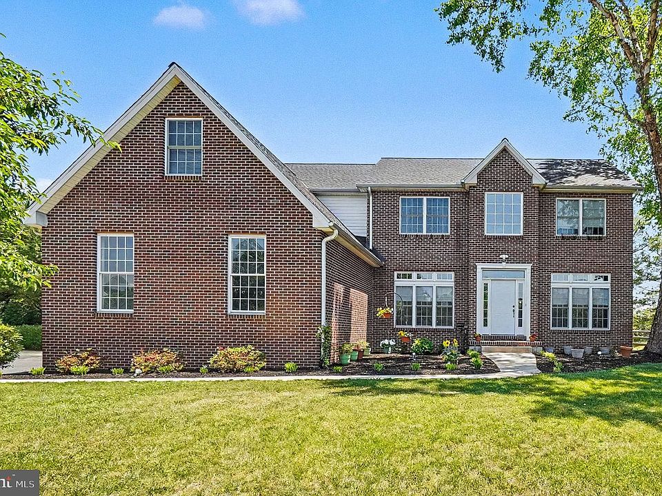 1st image of 64 Open Meadow Ct