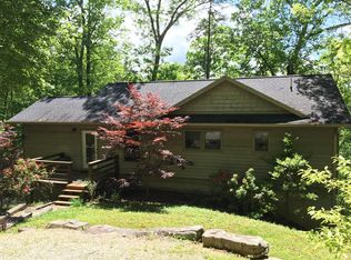 133 Village Cove Ln, Bryson City, NC 28713