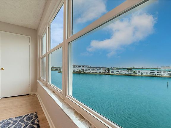 3rd image of 5925 SHORE BOULEVARD S #405