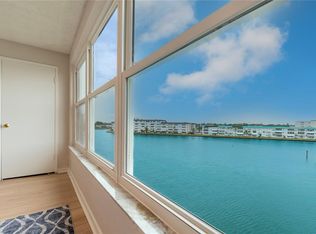 5925 Shore Blvd S APT 405, Gulfport, FL 33707