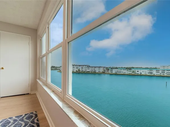 5925 Shore Blvd S APT 405, Gulfport, FL 33707
