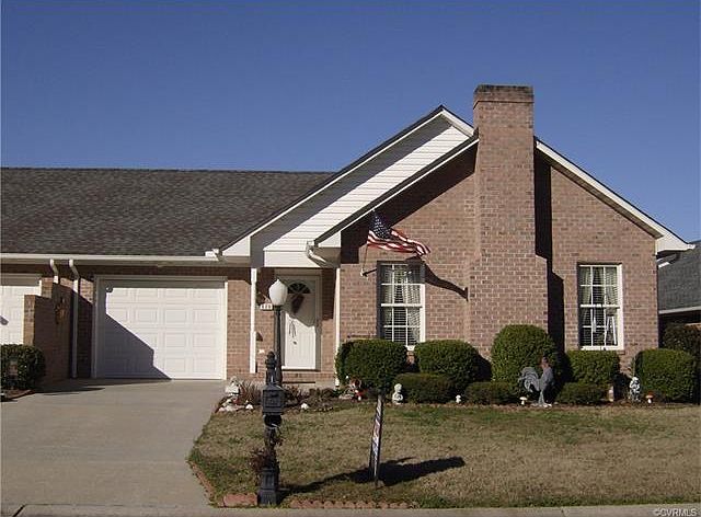 1st image of 420 Cobblestone Dr