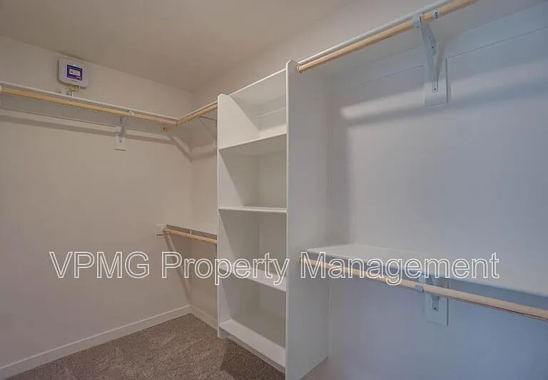 1605 NE 180th Ave — Photo 22