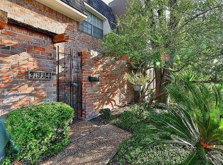 10134 Emnora Ln, Houston, TX 77080