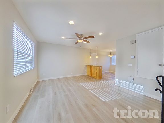 2nd image of 10435 W 107th Pl