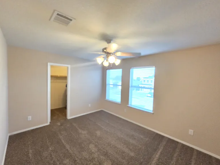 8138 Mossberg Dr — Photo 40