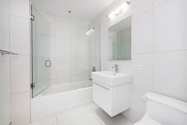 Rented by Nest Seekers International | media 35