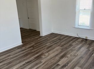 268 W 11th St #2, Holland, MI 49423