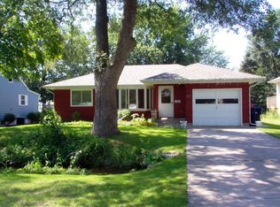 272 2nd St N, Bayport, MN 55003