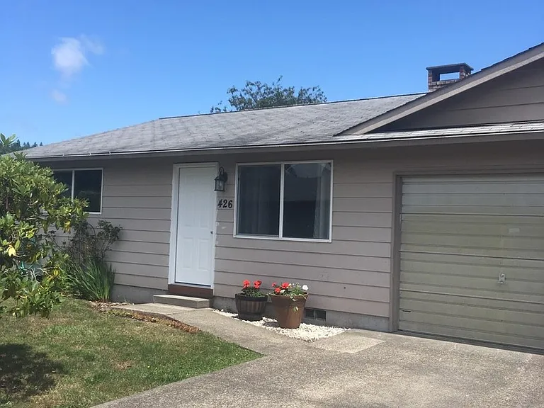 420 Oakhurst Dr — Photo 7