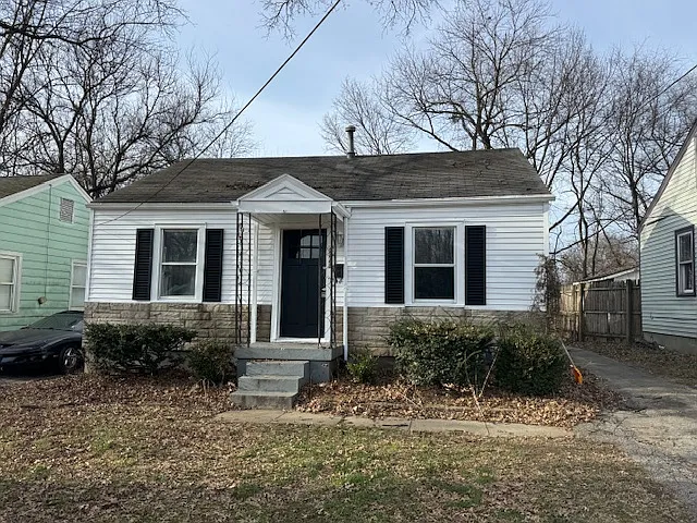 3443 Glendale Ave — Photo 1