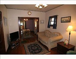 2nd image of 509 Pearl St