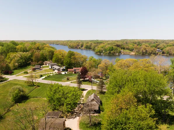 10465 Range Line Rd, Berrien Springs, MI 49103