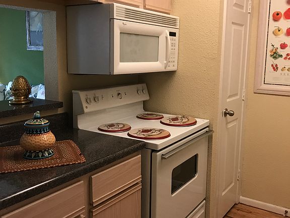 5th image of 5300 W Gulf Bank Rd #09e56cfe2