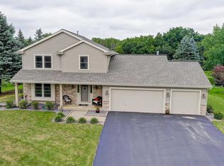8851 Oriole Ln, Wind Lake, WI 53185