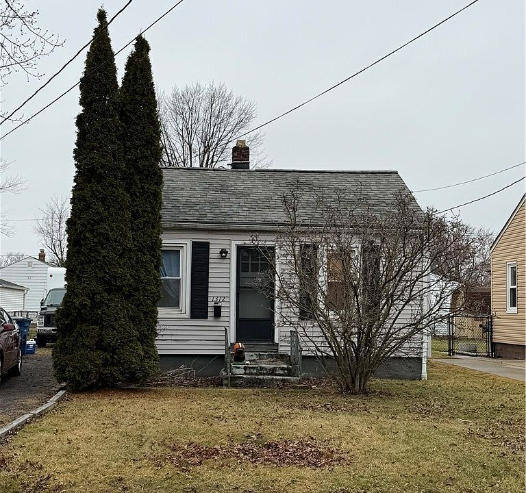 1st image of 1312 E 349th St