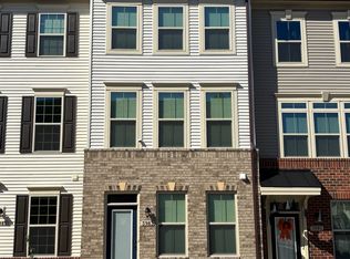 3983 Small Roundtop Rd, Hanover, MD 21076