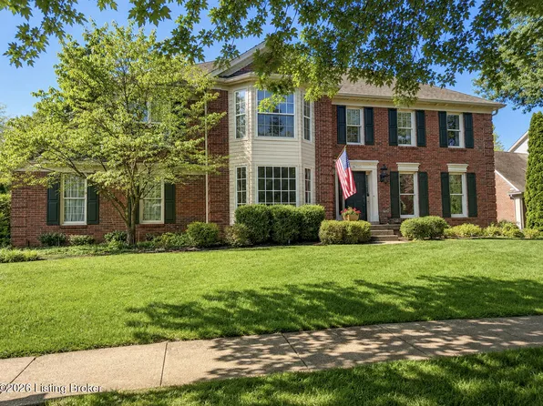 2710 Avenue Of The Woods, Louisville, KY 40241