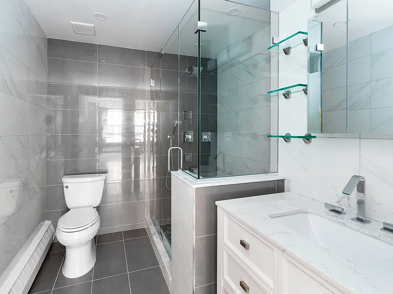 36 Laight St #2B — Photo 6