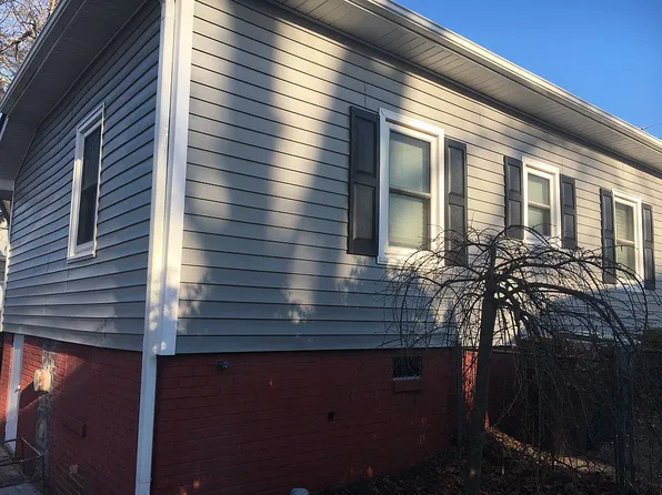 174 8th Ave, Cramerton, NC 28032