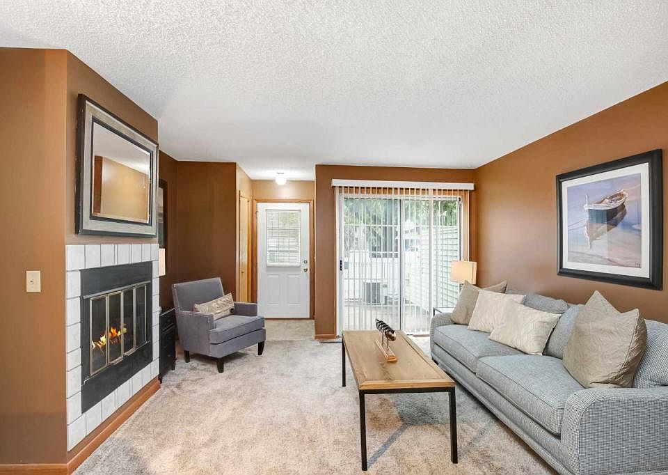 1st image of 9925 Russell Ave N APT 10