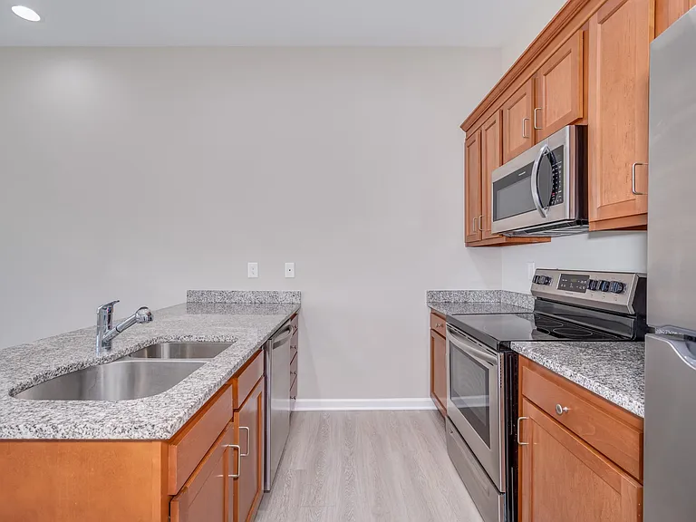 175 Marineris Cir #60 — Photo 13